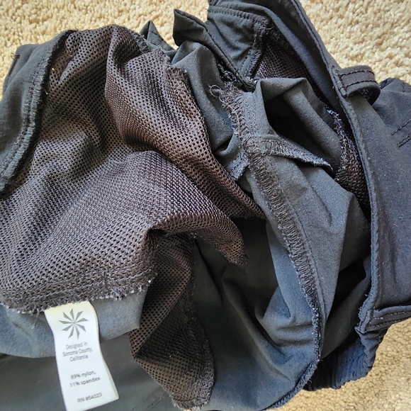 Athleta Lightweight Cargo Pant - Picture 3 of 11